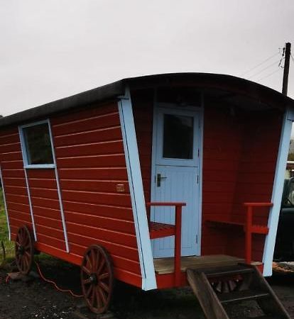 Gypsy Hut Apartment Newtonmore Ngoại thất bức ảnh